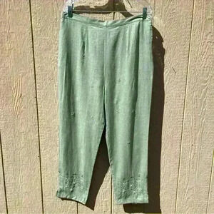 Selene Sport Women’s Mint Green Linen & Rayon Capri Beaded Accents Pants Size XL